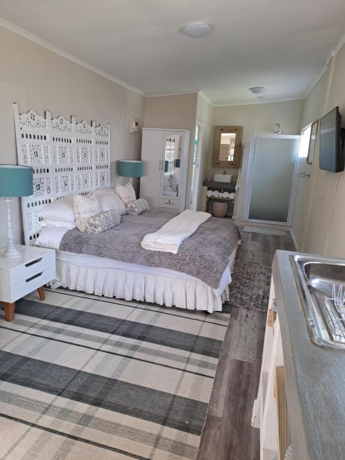 Milky Way Hotel Hermanus Kültér fotó